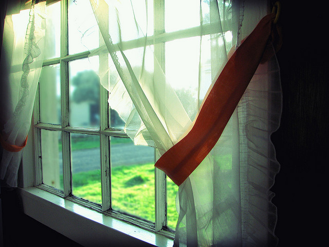 morning-light-window